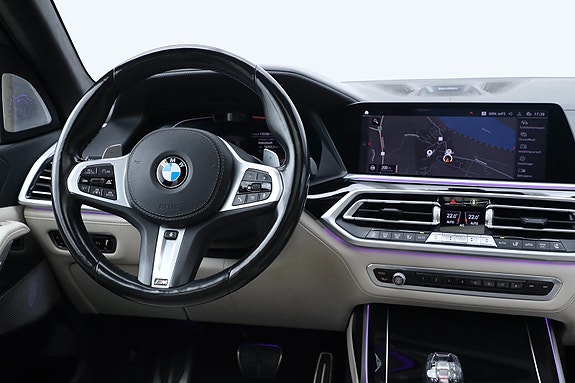 BMW X7 27 of 30