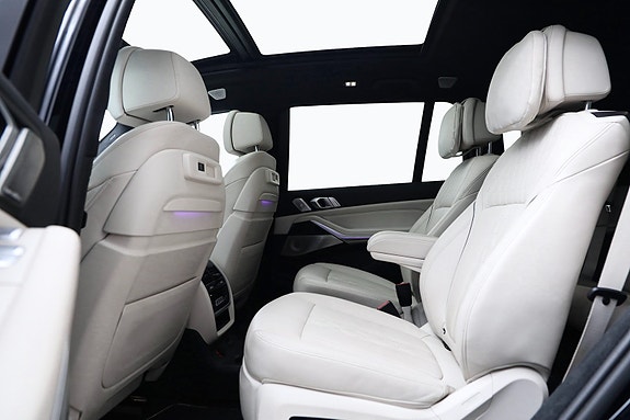 BMW X7 19 of 30