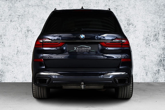 BMW X7 8 of 30