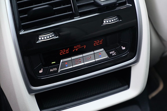 BMW X7 23 of 30