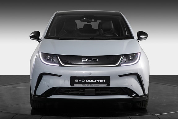 BYD Dolphin 2 of 27
