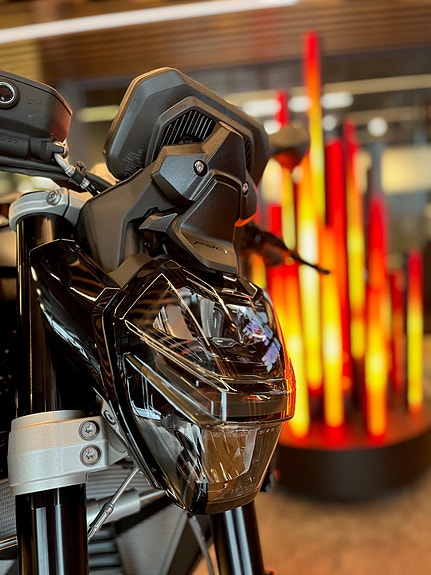 BMW F 900 R *Inklusive varmeholker og Gear shift assistant pro* 4 of 5
