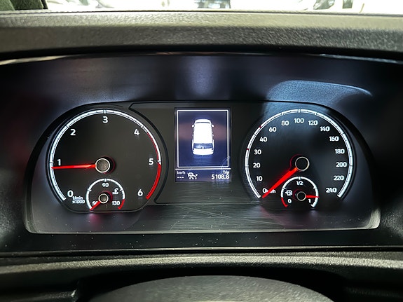 Volkswagen Caddy Maxi 24 of 30