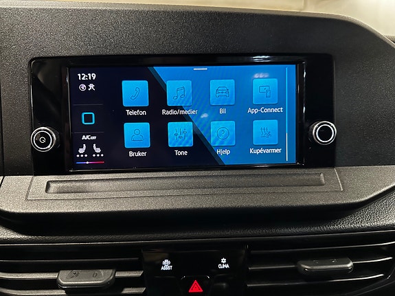 Volkswagen Caddy Maxi 27 of 30
