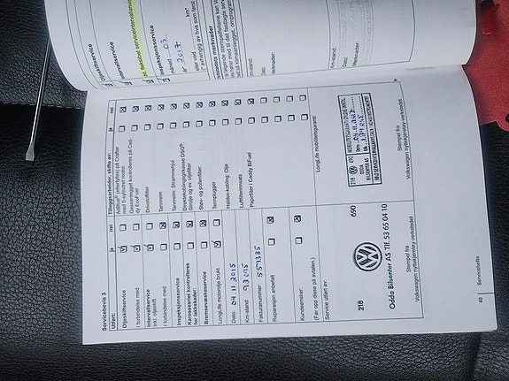 Volkswagen Multivan 24 of 30