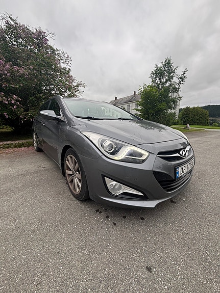 Hyundai i40 13 of 30