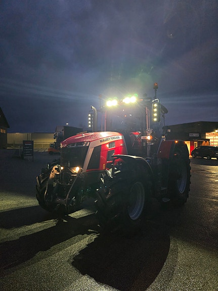 Massey Ferguson 8S.265 Dyna E-Power 12 of 14
