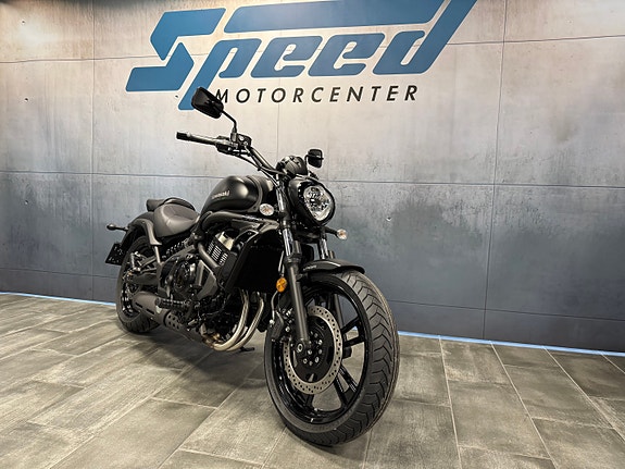 Kawasaki Vulcan S 2 of 10