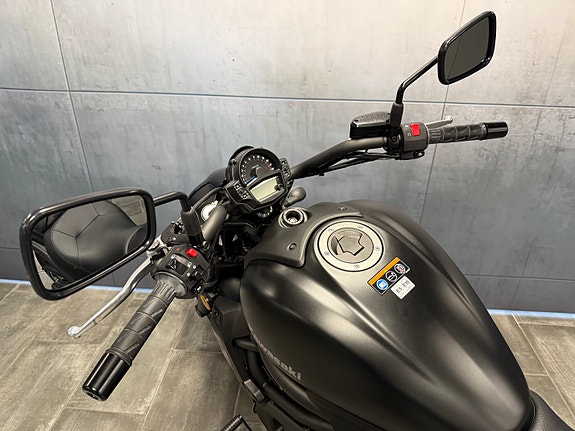 Kawasaki Vulcan S 9 of 10
