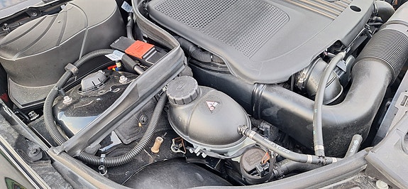 Mercedes-Benz C180 20 of 27