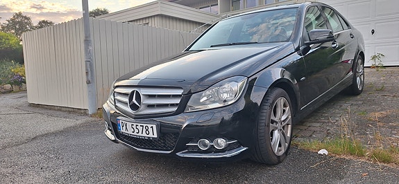 Mercedes-Benz C180 27 of 27