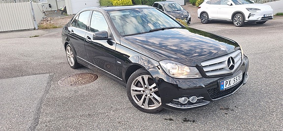 Mercedes-Benz C180 7 of 27