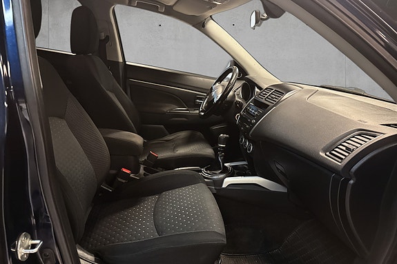 Mitsubishi ASX 8 of 10