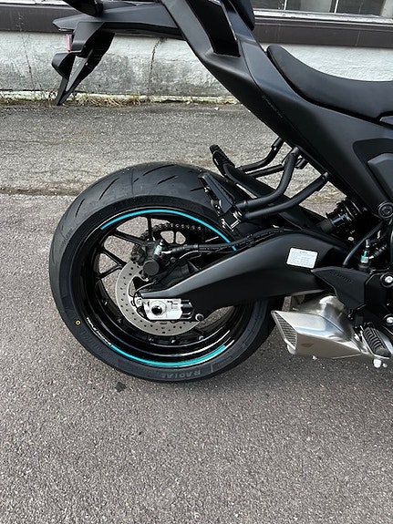 CFMOTO 675 NK 15 of 18