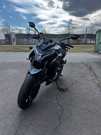 CFMOTO 675 NK 11 of 18
