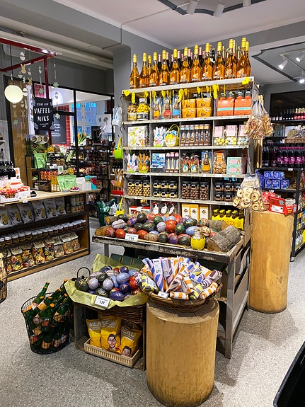 Fra kolonialen vår på Damplassen