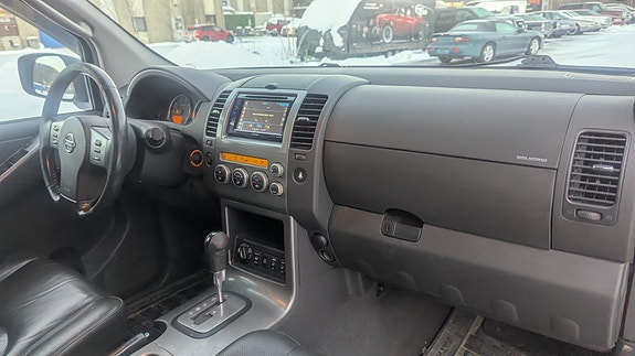 Nissan Pathfinder 18 of 30