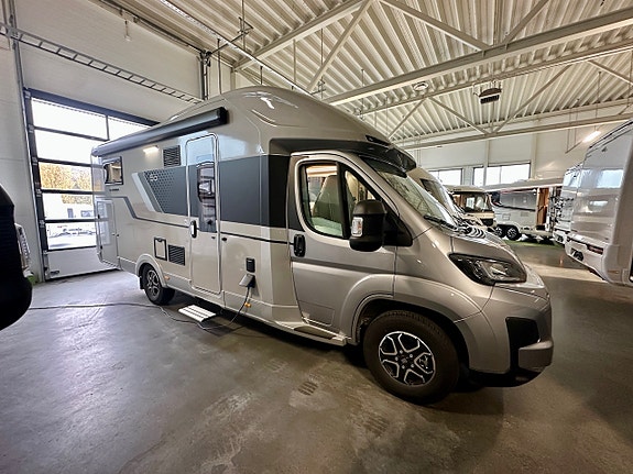 Bilde 2 av Adria 60 years selection MATRIX 670SL.