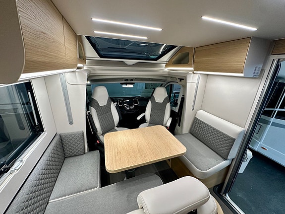 Bilde 22 av Adria 60 years selection MATRIX 670SL.