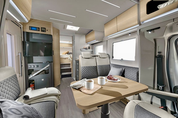 Bilde 7 av Adria 60 years selection MATRIX 670SL.