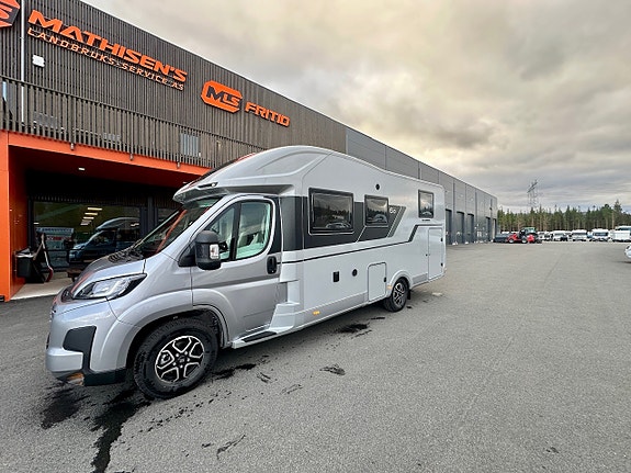 Bilde 37 av Adria 60 years selection MATRIX 670SL.