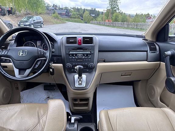 Honda CR-V 17 of 21