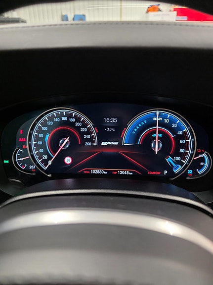 BMW 530e 13 of 20