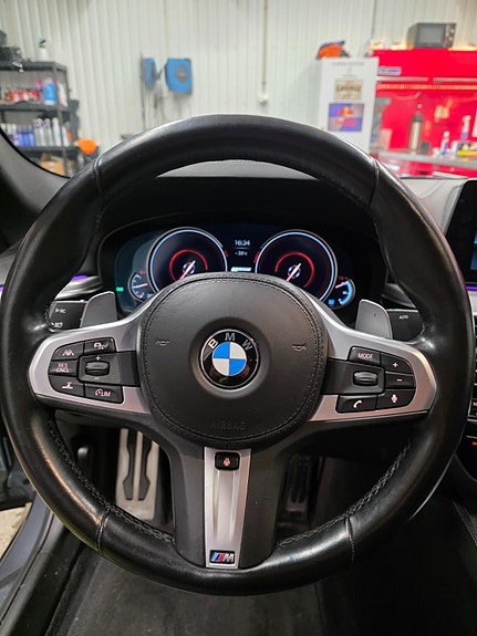BMW 530e 12 of 20