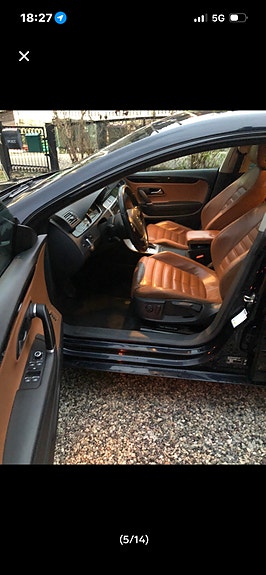 Volkswagen Passat CC 5 of 9