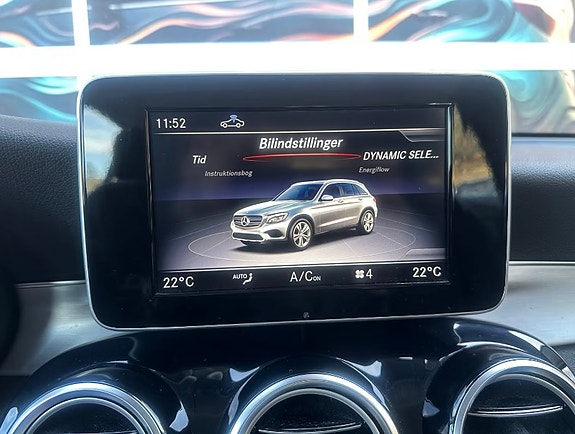 Mercedes-Benz GLC350 e 24 of 27