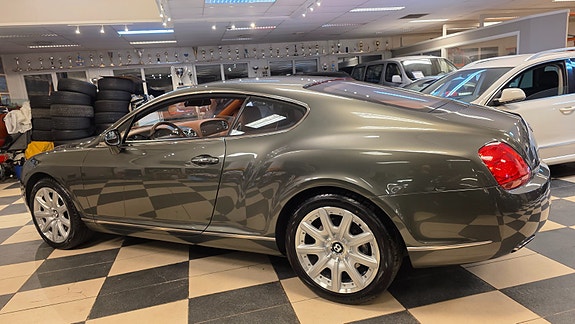 Bentley Continental GT 12 of 30