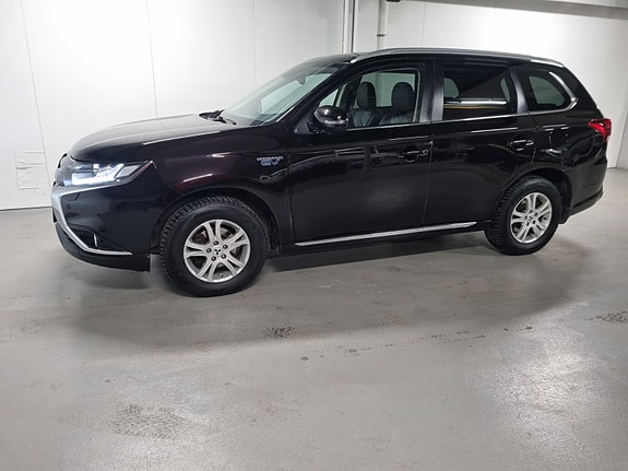 Mitsubishi Outlander 4 of 5