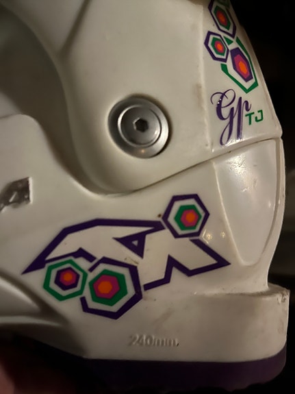 Product image 2 of 6