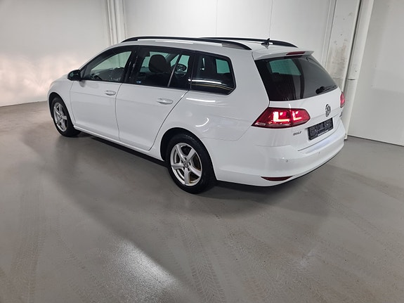 Volkswagen Golf VII 4 of 5