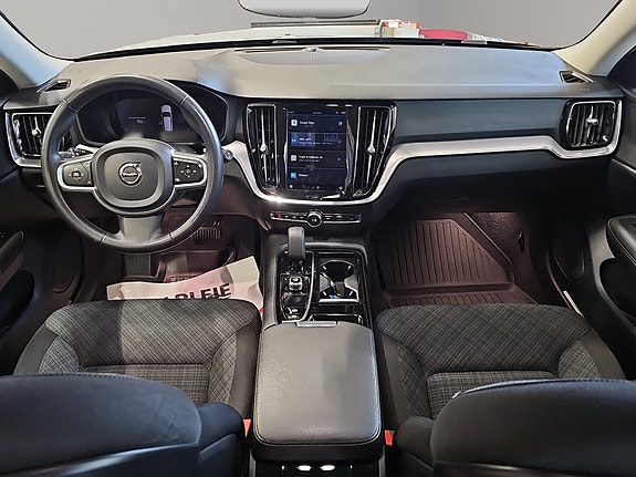Volvo V60 23 of 30