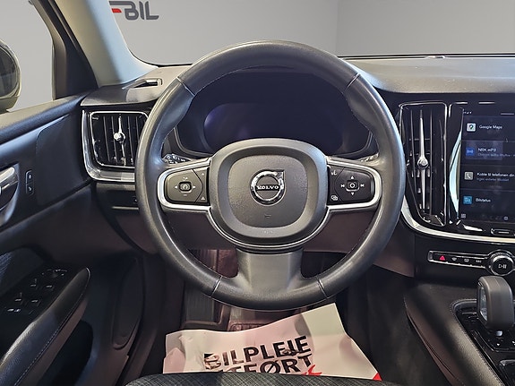 Volvo V60 27 of 30