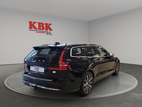 Volvo V60 5 of 30