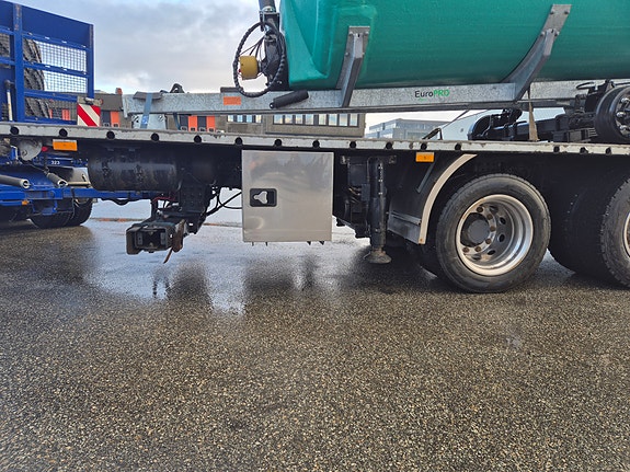 Mercedes-Benz Actros 2023 kranbil m/HMF 4020 – Kraftig, pålitelig og klar til arbeid 24 of 30