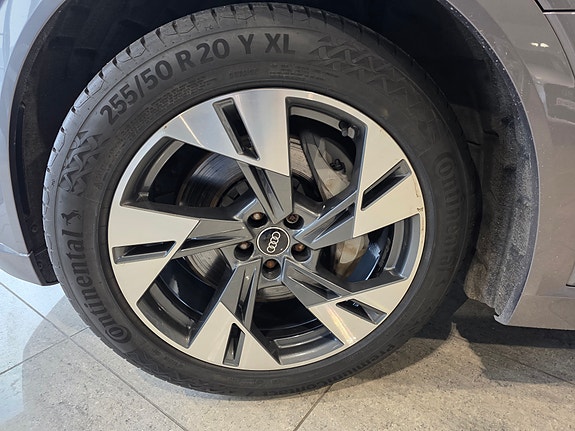 Audi Q7 19 of 30