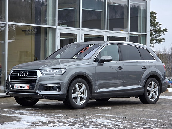 Audi Q7 7 of 30