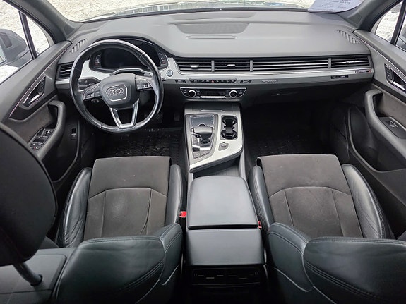 Audi Q7 22 of 30