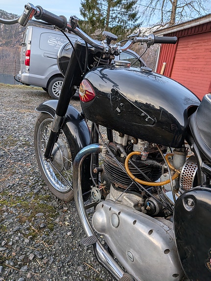 BSA 650CC 3 of 5