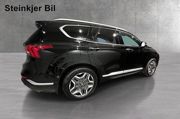 Hyundai Santa Fe 4 of 5