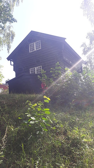 Ikke alle som har et stabbur i "hagen"