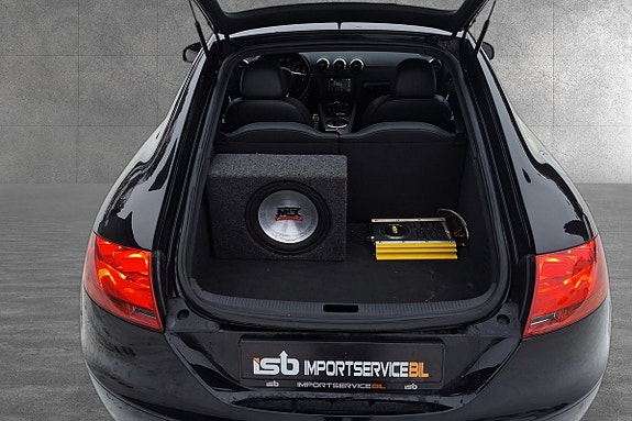 Audi TT 9 of 18