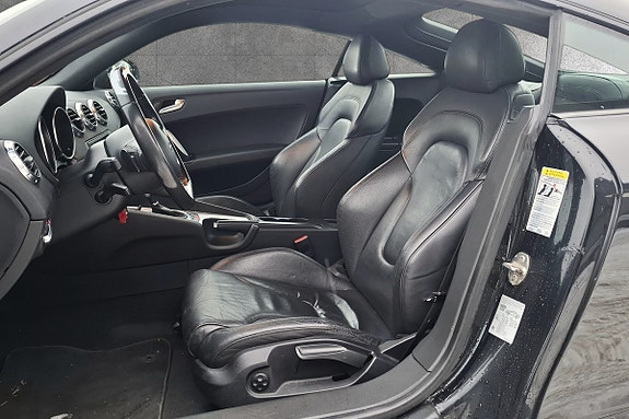 Audi TT 13 of 18