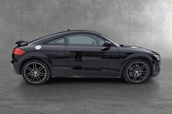 Audi TT 2 of 18