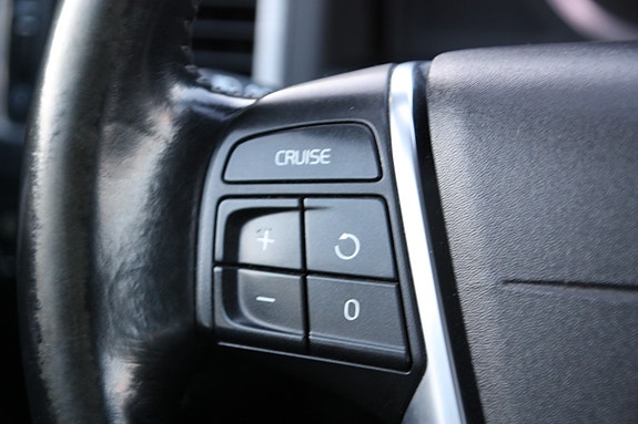 Volvo XC70 15 of 24