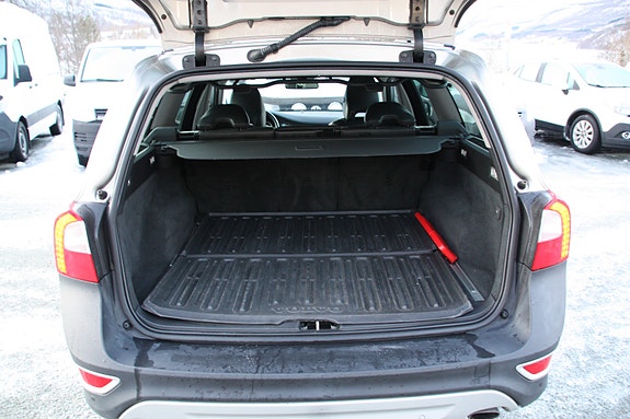 Volvo XC70 21 of 24