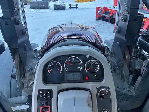 Valtra N174 2018, kr 999 000,-